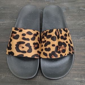 NWT Leopard Pool Slides Fits Sz. 6.5 - 7